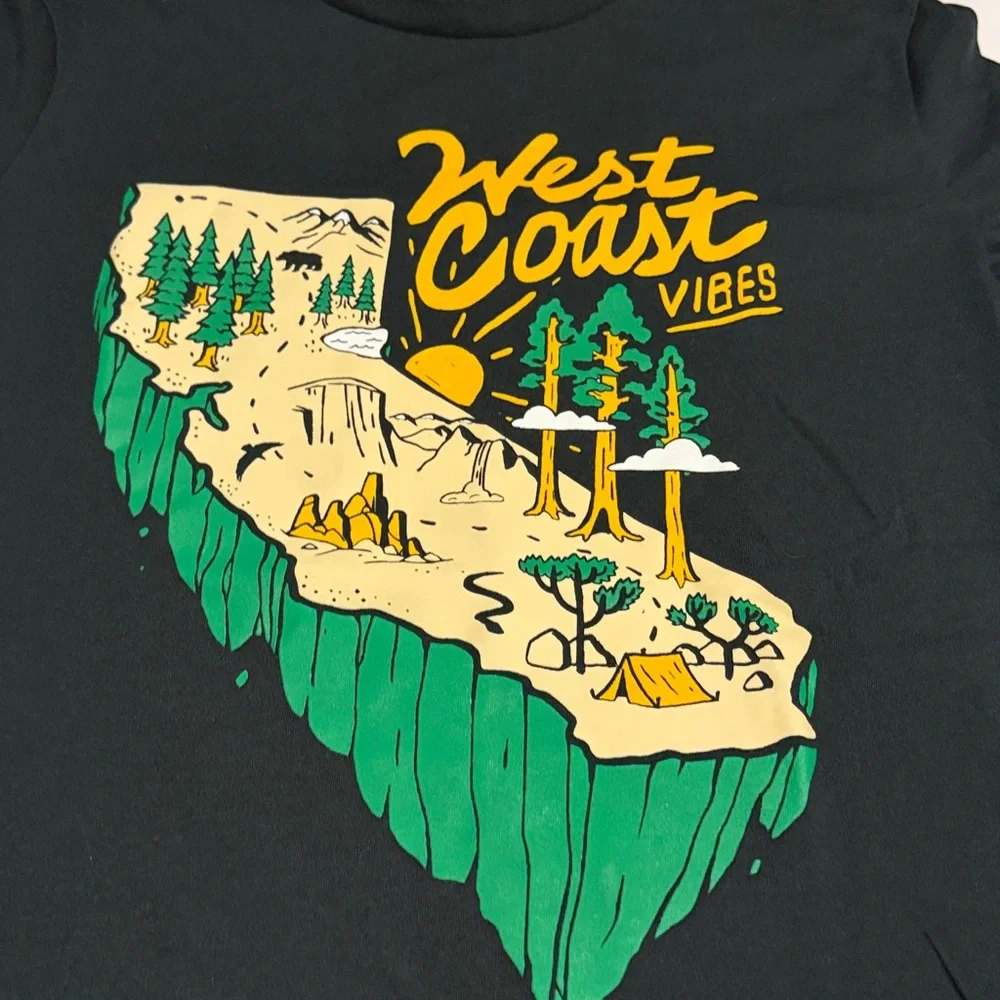 Old Navy Dark Green T-Shirt